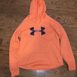 women’s under armour sweatshirt
